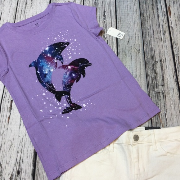 Gap Girls 8 Dolphin Shirt & White Denim Shorts - Picture 2 of 7
